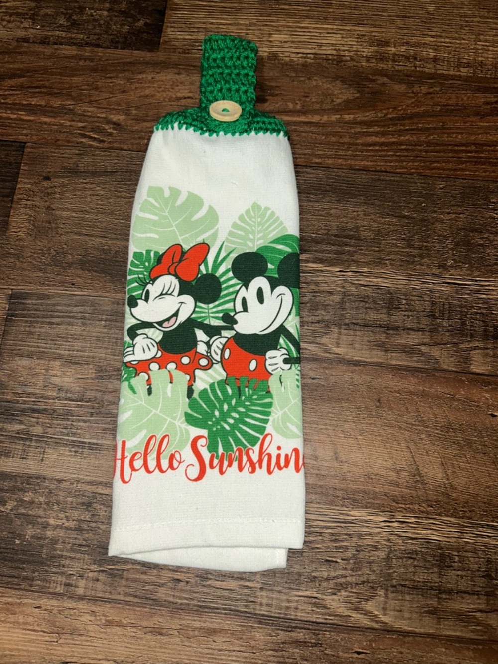 Mickey & Minnie Mouse Jungle Hanging Towel